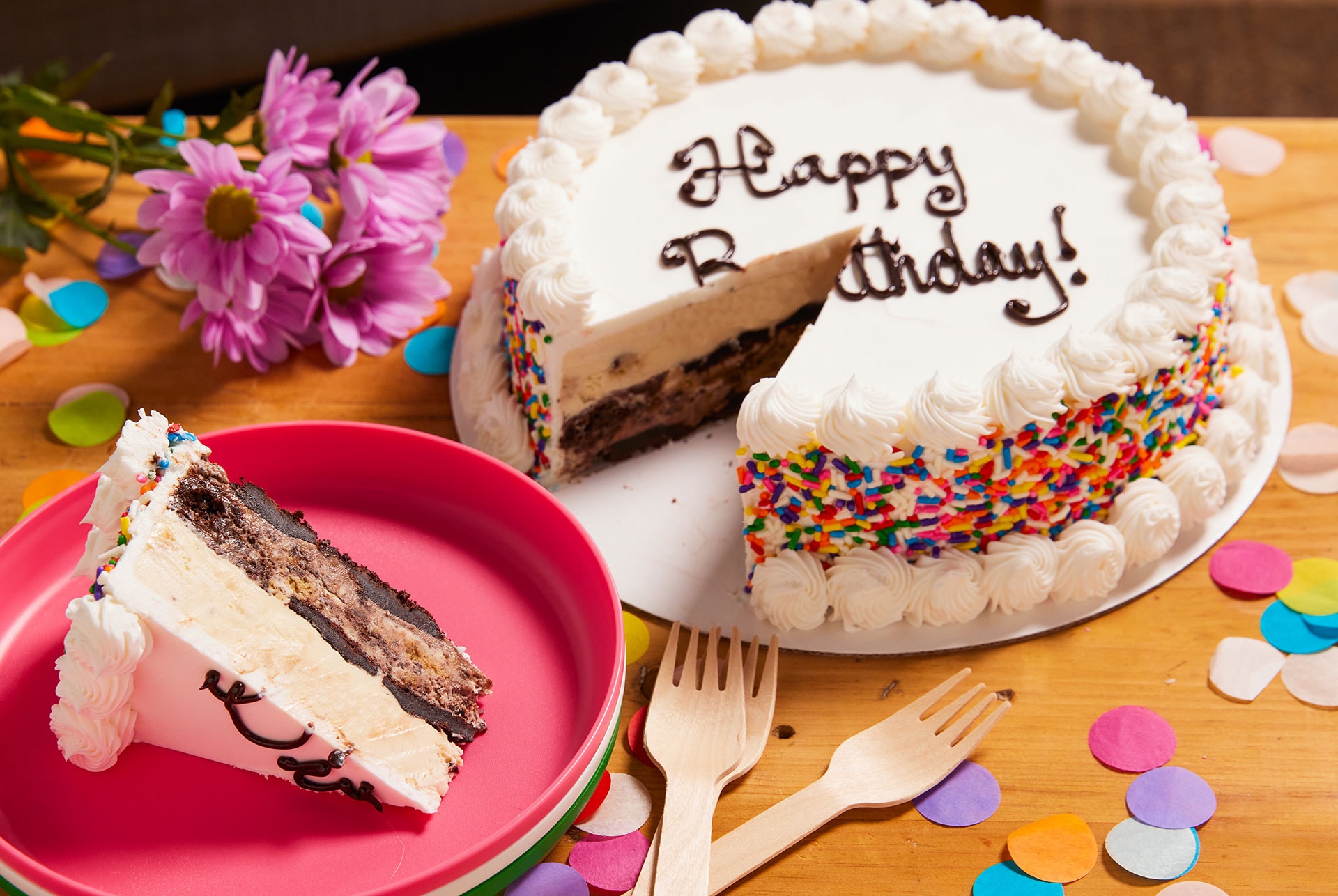Ice cream shop cakes near me